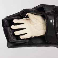 Bauer GSX Junior Goalie Blocker S23 -Top Hockey bauer blockers bauer gsx junior goalie blocker s23 30444740771906