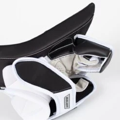 Bauer Vapor X2.7 Senior Goalie Blocker -Top Hockey bauer blockers bauer vapor x2 7 senior goalie blocker 5427607273538