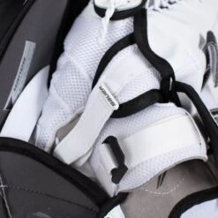 Bauer Vapor 2X Senior Goalie Catcher -Top Hockey bauer catchers bauer vapor 2x senior goalie catcher 30351737126978