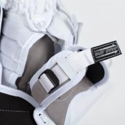 Bauer Vapor X2.7 Junior Goalie Catcher -Top Hockey bauer catchers bauer vapor x2 7 junior goalie catcher 5427858931778