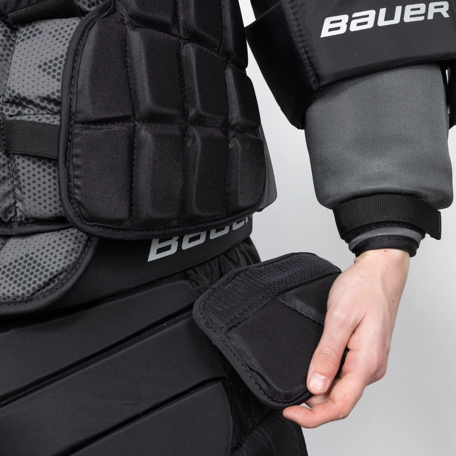 Bauer GSX Senior Chest & Arm Protector S23 13 Bauer GSX Senior Chest & Arm Protector S23 - Image 13