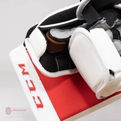 CCM Extreme Flex 5 Senior Goalie Blocker 28 CCM Extreme Flex 5 Senior Goalie Blocker -Top Hockey ccm blockers ccm extreme flex 5 senior goalie blocker 27972280582210