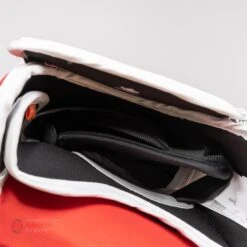 CCM Extreme Flex 5 Senior Goalie Catcher - 600 Break Angle -Top Hockey ccm catchers ccm extreme flex 5 senior goalie catcher 600 break angle 27972556226626