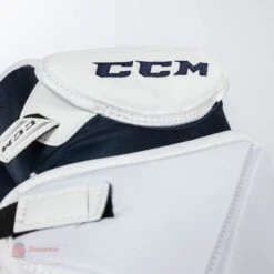 CCM Extreme Flex E5.9 Intermediate Goalie Catcher -Top Hockey ccm catchers ccm extreme flex e5 9 intermediate goalie catcher 27988516667458