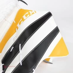 CCM Extreme Flex E5.9 Senior Goalie Catcher 19 CCM Extreme Flex E5.9 Senior Goalie Catcher -Top Hockey ccm catchers ccm extreme flex e5 9 senior goalie catcher 27988525318210