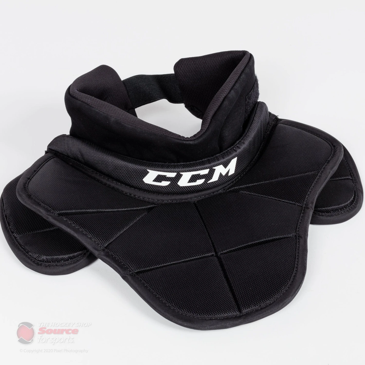 CCM 900 Senior Goalie Neck Guard 2 CCM 900 Senior Goalie Neck Guard - Image 2