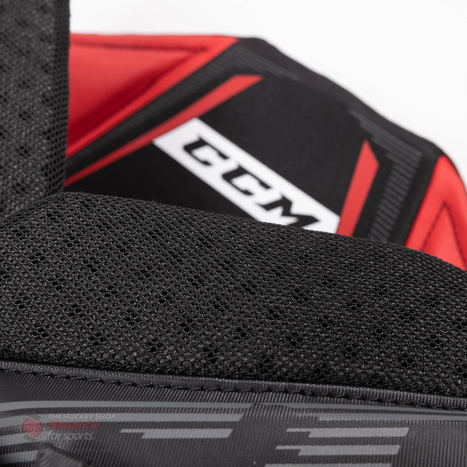 CCM 1.9 Senior Goalie Pants 6 CCM 1.9 Senior Goalie Pants - Image 6