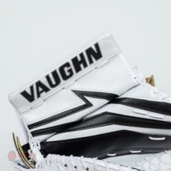 Vaughn Velocity V9 Intermediate Goalie Catcher 17 Vaughn Velocity V9 Intermediate Goalie Catcher -Top Hockey vaughn catchers vaughn velocity v9 intermediate goalie catcher 14508996427842