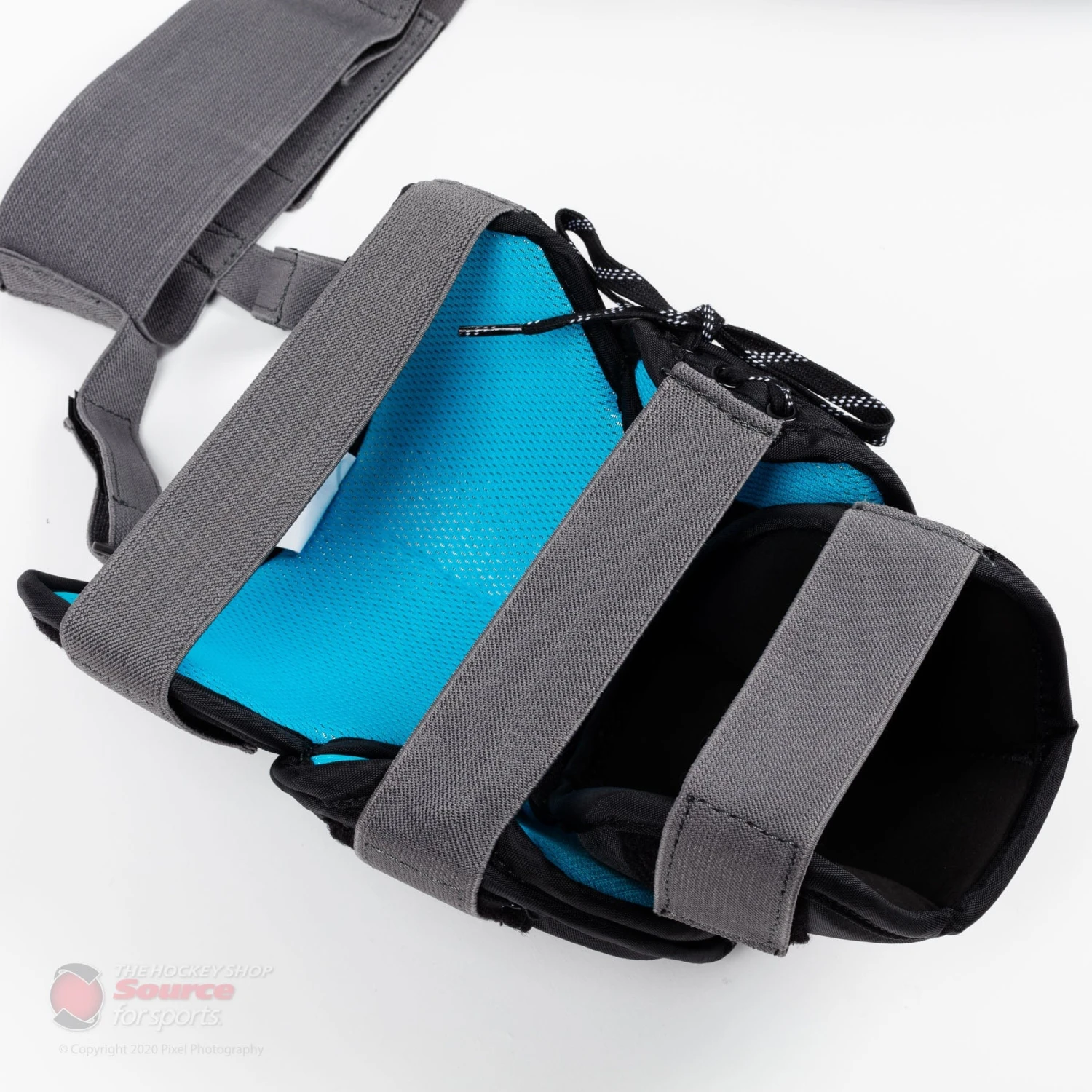 Vaughn Velocity V9 Intermediate Goalie Knee Pads 2 Vaughn Velocity V9 Intermediate Goalie Knee Pads - Image 2