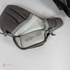 Warrior Ritual G5 Pro Senior Goalie Catcher 32 Warrior Ritual G5 Pro Senior Goalie Catcher -Top Hockey warrior catchers warrior ritual g5 pro senior goalie catcher 14051005431874