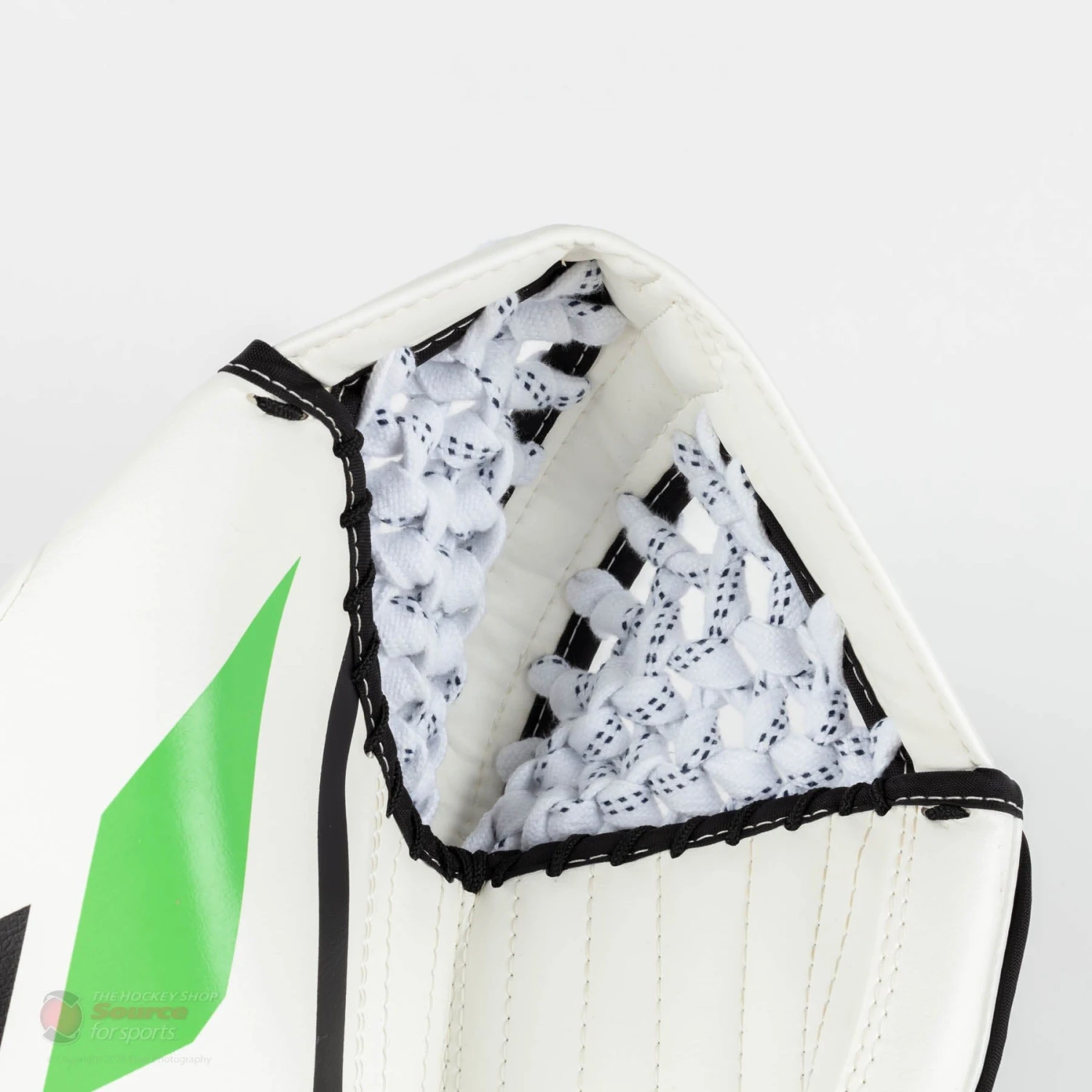 Warrior Ritual G5 Youth Goalie Catcher 5 Warrior Ritual G5 Youth Goalie Catcher - Image 5